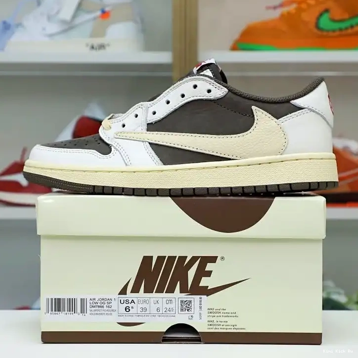 TRAVIS SCOTT 1 AIR LOW REVERSE OG Kimikick MOCHA X JORDAN 0822